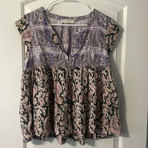 Lucky Brand Women's Multicolor
Paisley Short Sleeve Pullover Blouse Top. Size M.